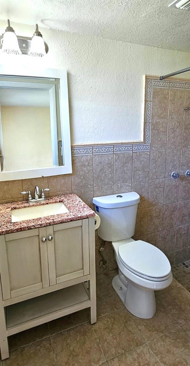 Image 17 of 27 For 3628 Landale Drive
