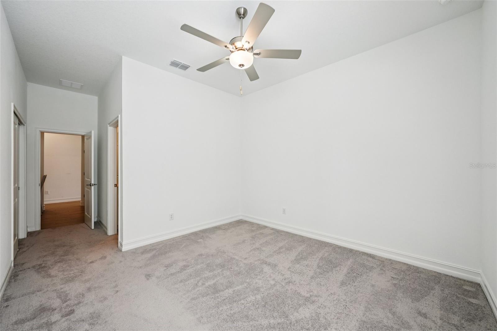 Image 32 of 45 For 8820 Little Bluestem Drive