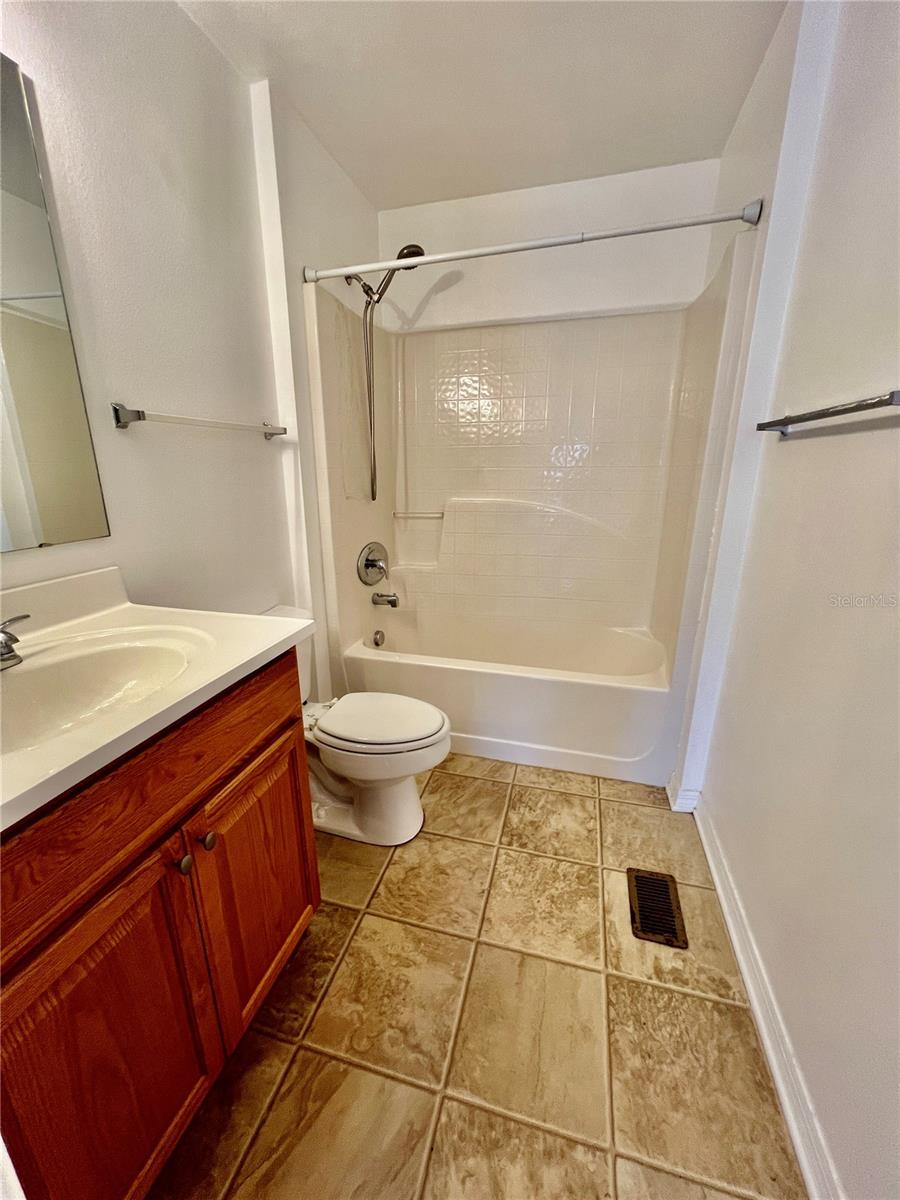 Image 16 of 23 For 9934 Ashburn Lake Drive