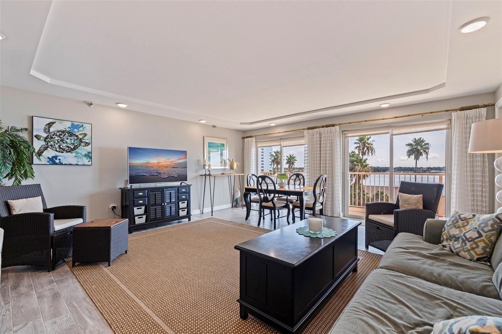 Image 13 of 33 For 7430 Sunshine Skyway Lane S 502