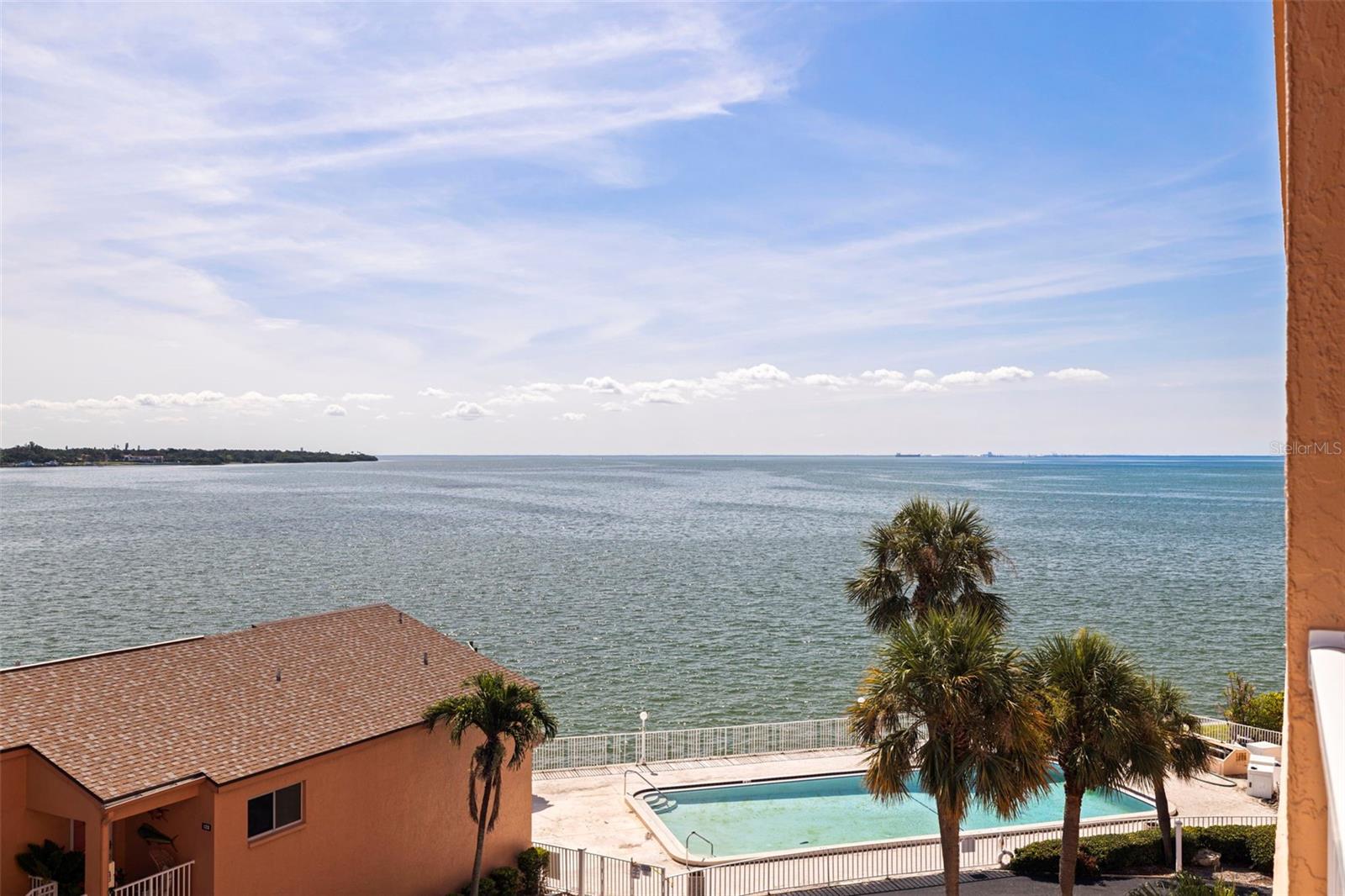 Image 17 of 33 For 7430 Sunshine Skyway Lane S 502
