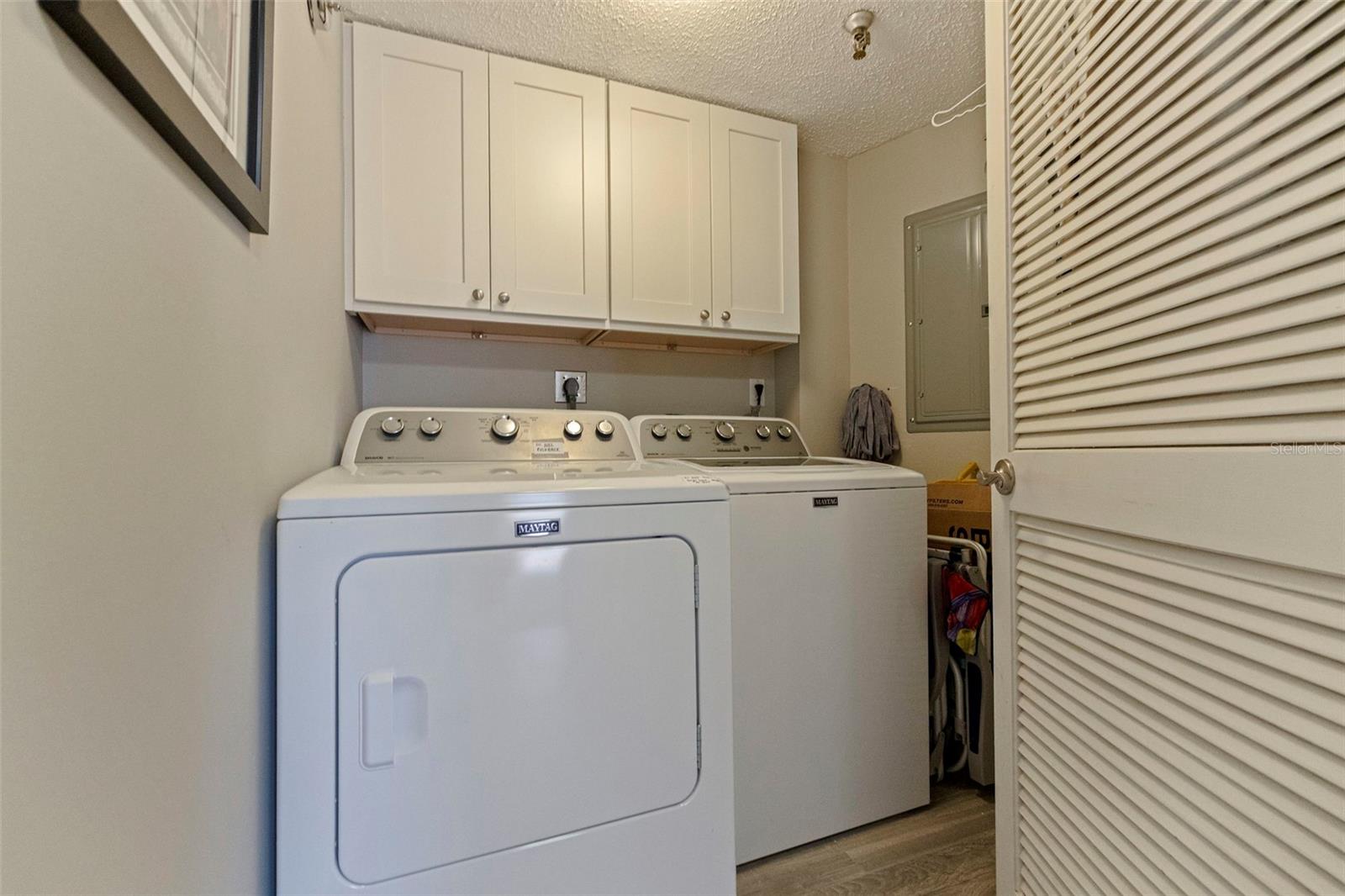 Image 31 of 33 For 7430 Sunshine Skyway Lane S 502