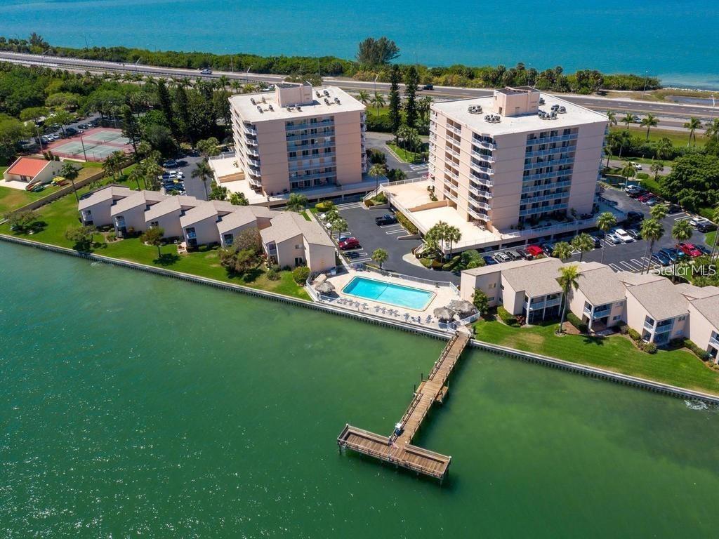 Image 4 of 33 For 7430 Sunshine Skyway Lane S 502