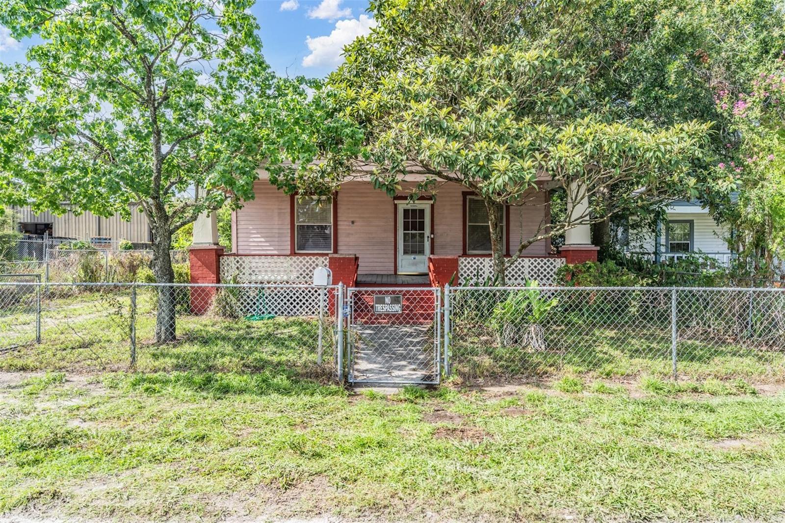 Image 24 of 24 For 815 Frierson Avenue
