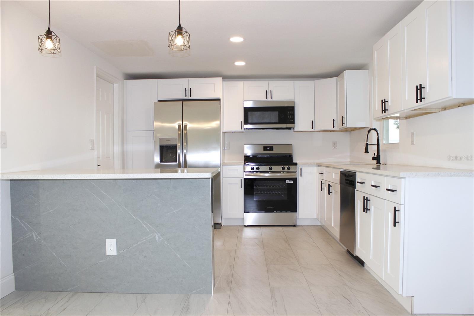 Image 12 of 60 For 8829 Roble Way