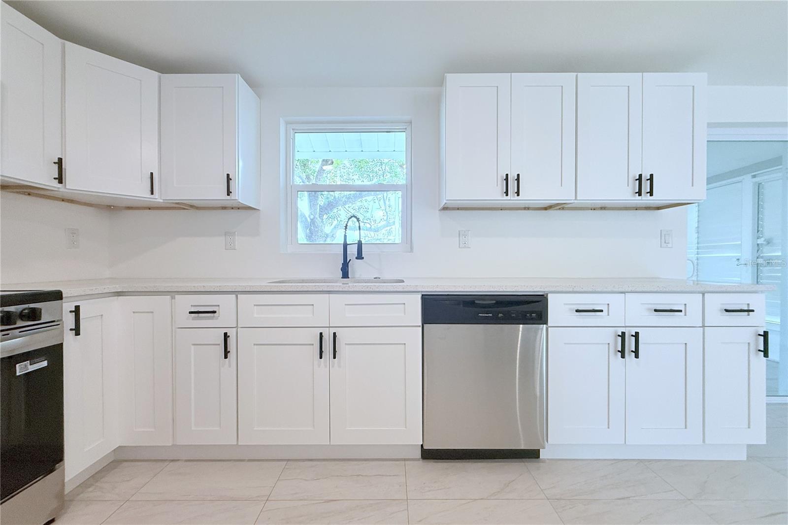 Image 13 of 60 For 8829 Roble Way