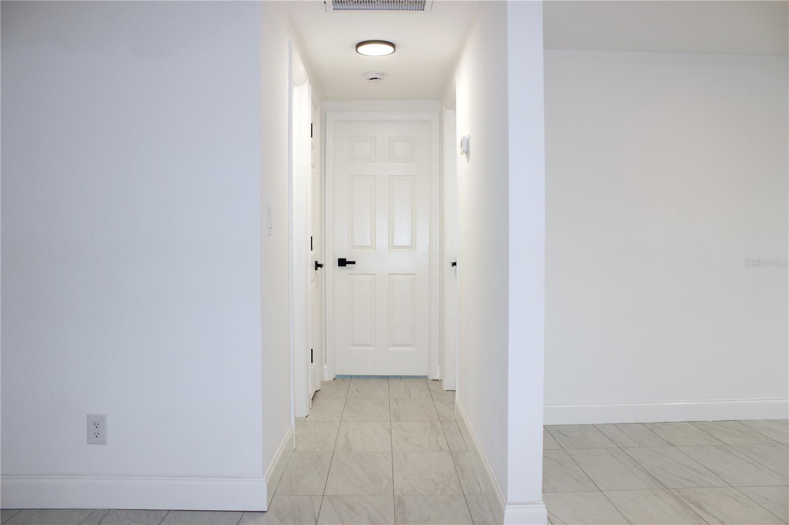 Image 18 of 60 For 8829 Roble Way