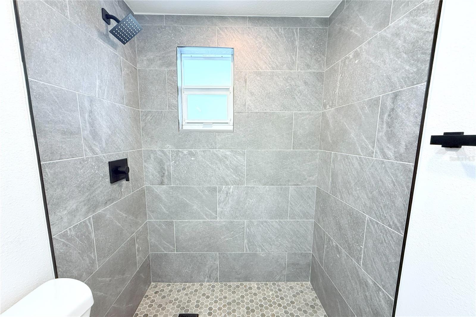 Image 28 of 60 For 8829 Roble Way