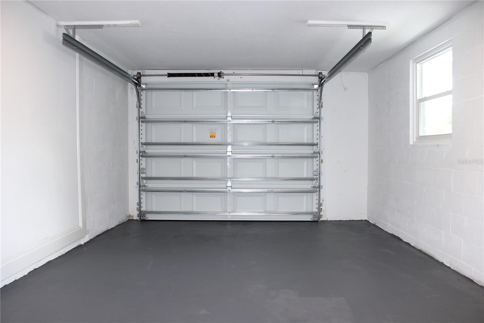 Image 35 of 60 For 8829 Roble Way