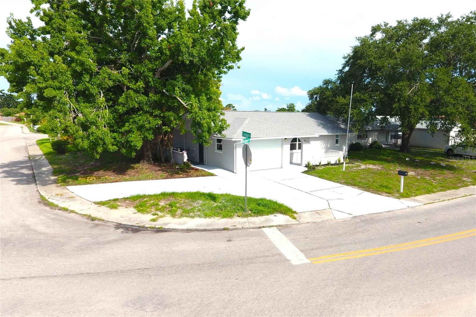 Image 51 of 60 For 8829 Roble Way