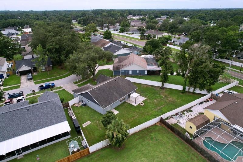 Image 28 of 31 For 2049 Darlington Oak Drive