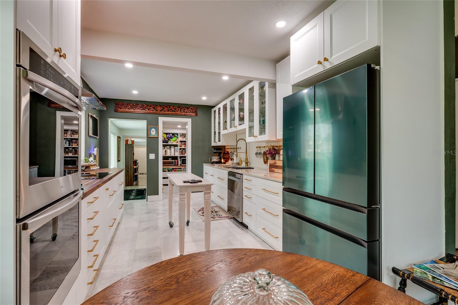 Listing photo id 5 for 5039 Dr Martin Luther King Jr Street N