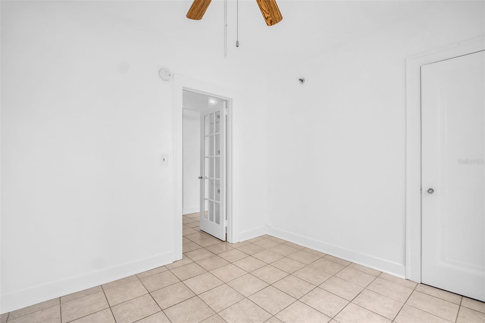 Image 16 of 51 For 130 4th Avenue N 415