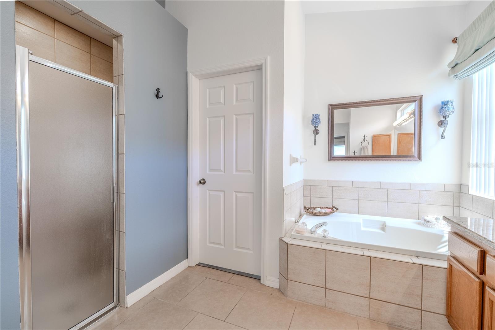 Image 22 of 38 For 1877 Wood Brook Street