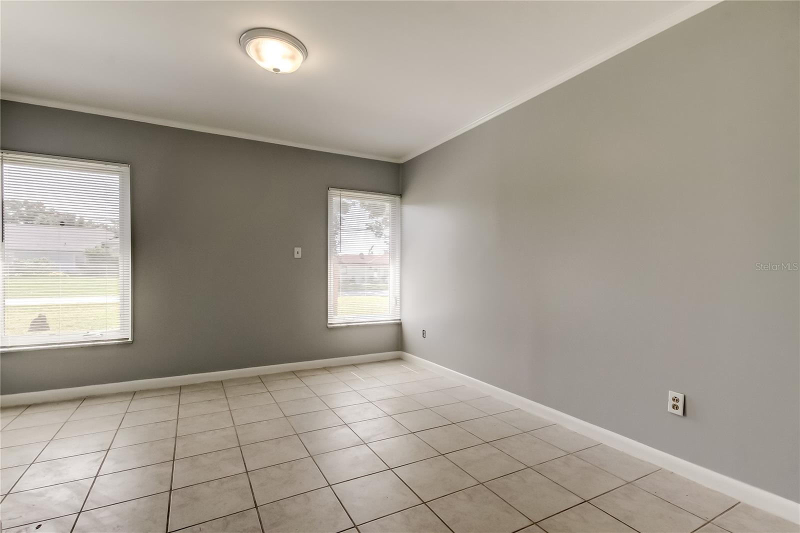 Image 17 of 49 For 4412 Carlyle Road