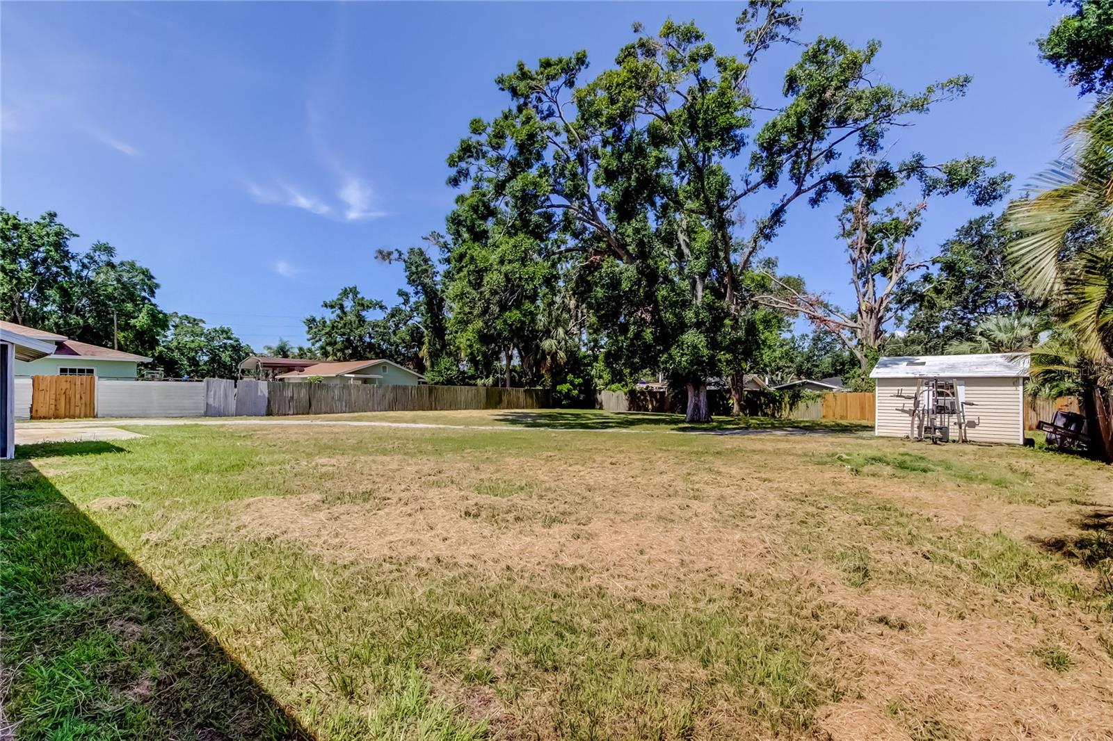 Image 39 of 49 For 4412 Carlyle Road