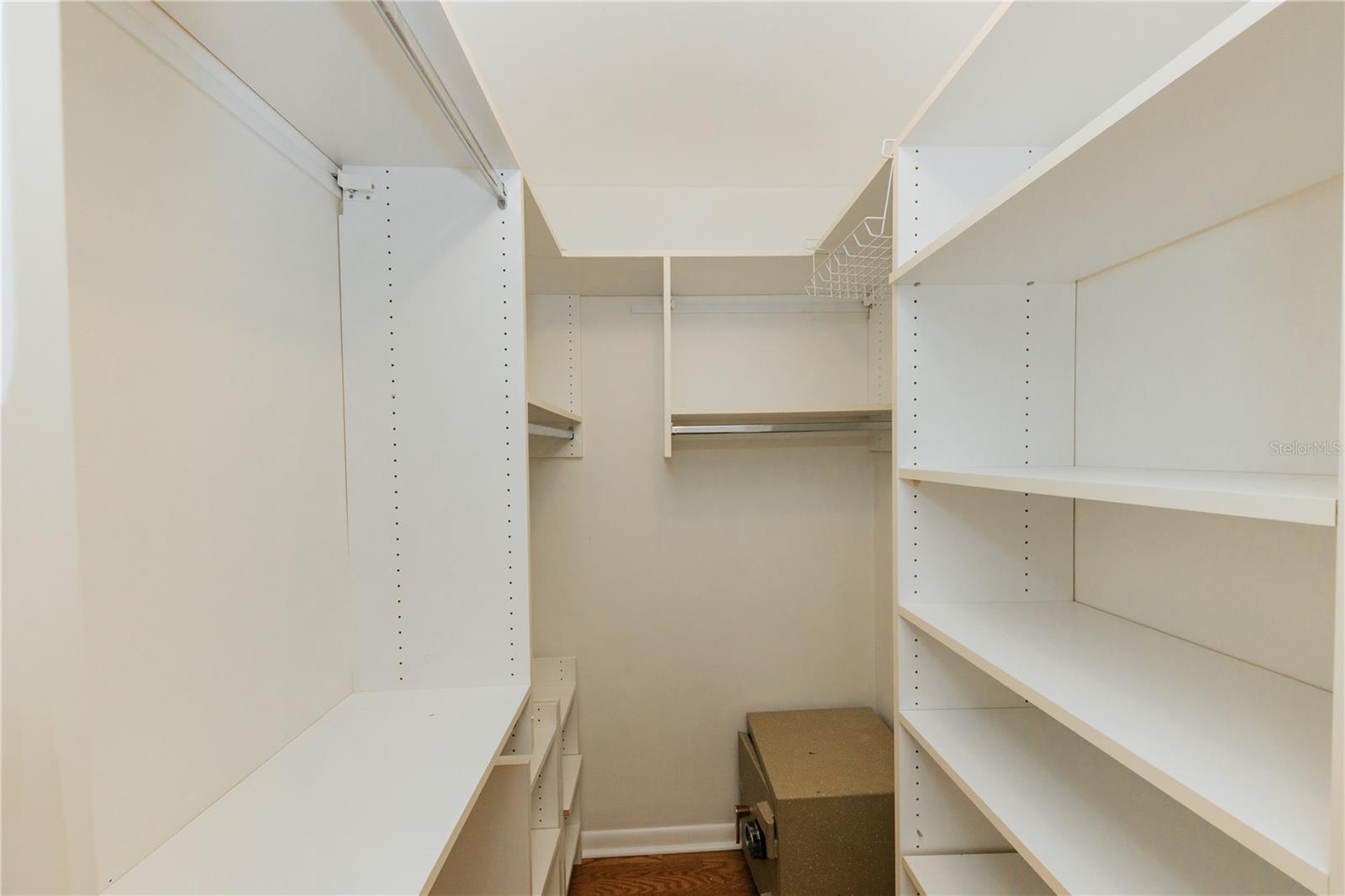 Image 16 of 54 For 14404 Brentwood Drive