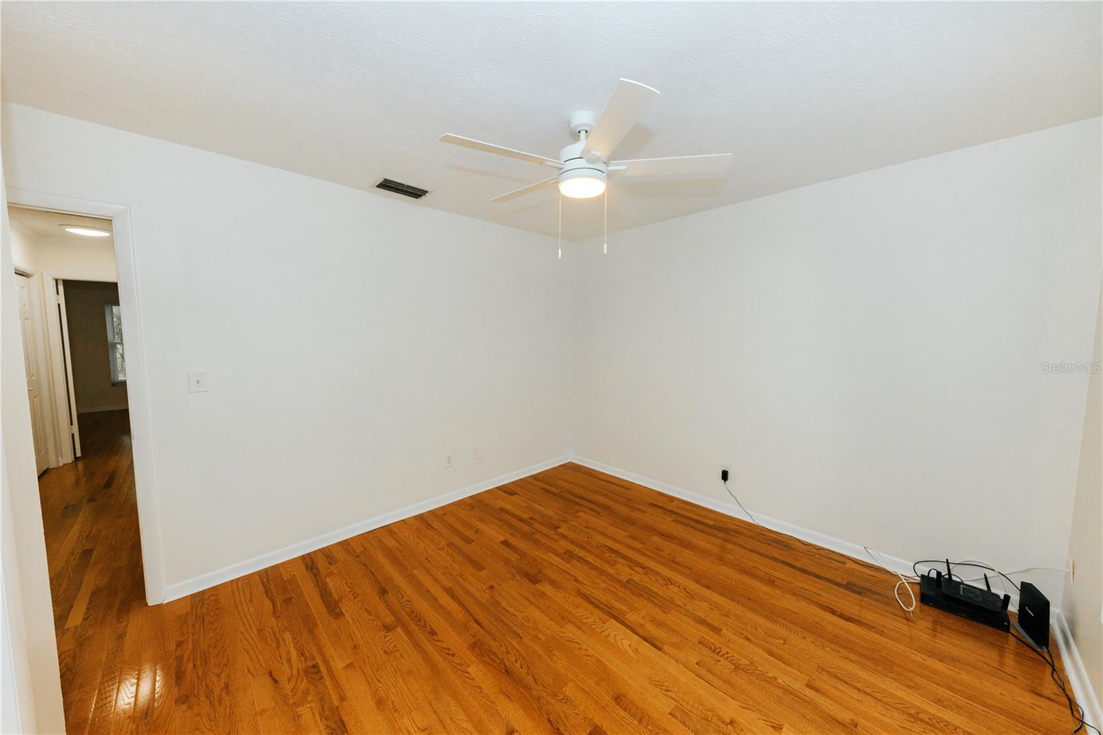Image 21 of 54 For 14404 Brentwood Drive