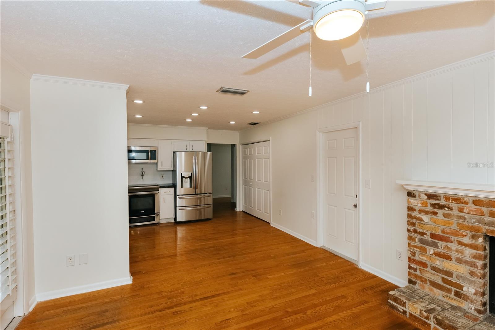 Image 31 of 54 For 14404 Brentwood Drive