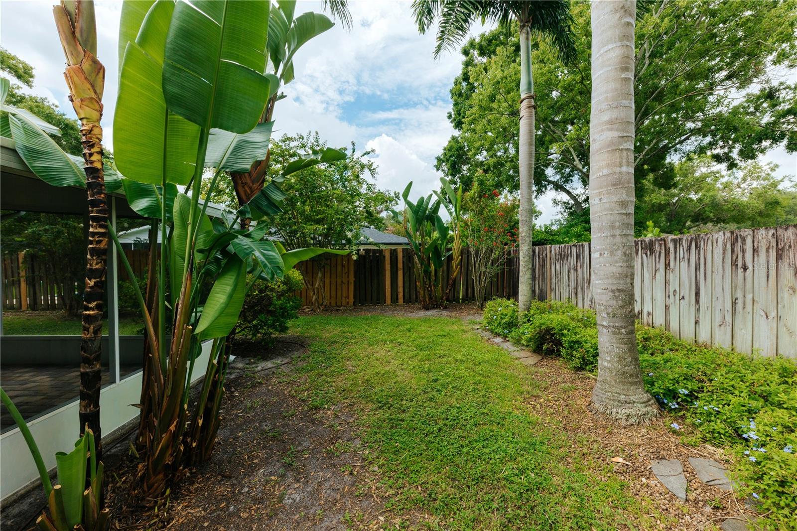 Image 43 of 54 For 14404 Brentwood Drive