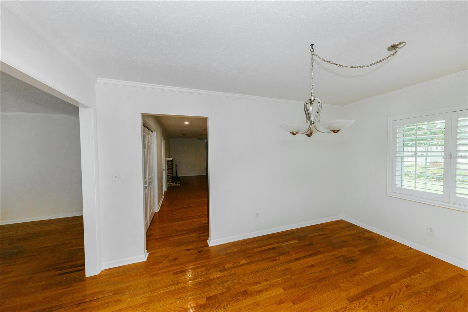 Image 7 of 54 For 14404 Brentwood Drive