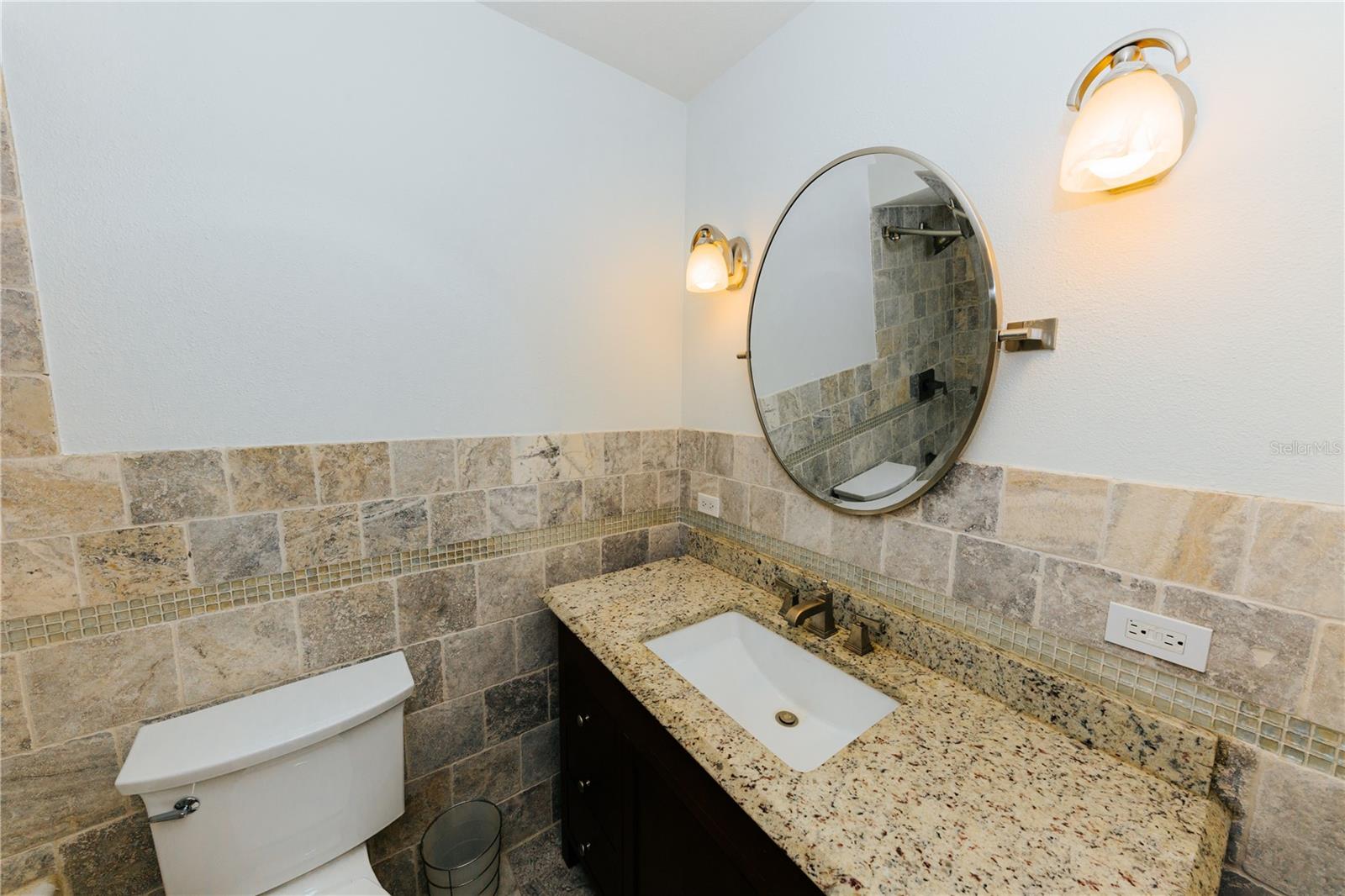 Image 8 of 54 For 14404 Brentwood Drive
