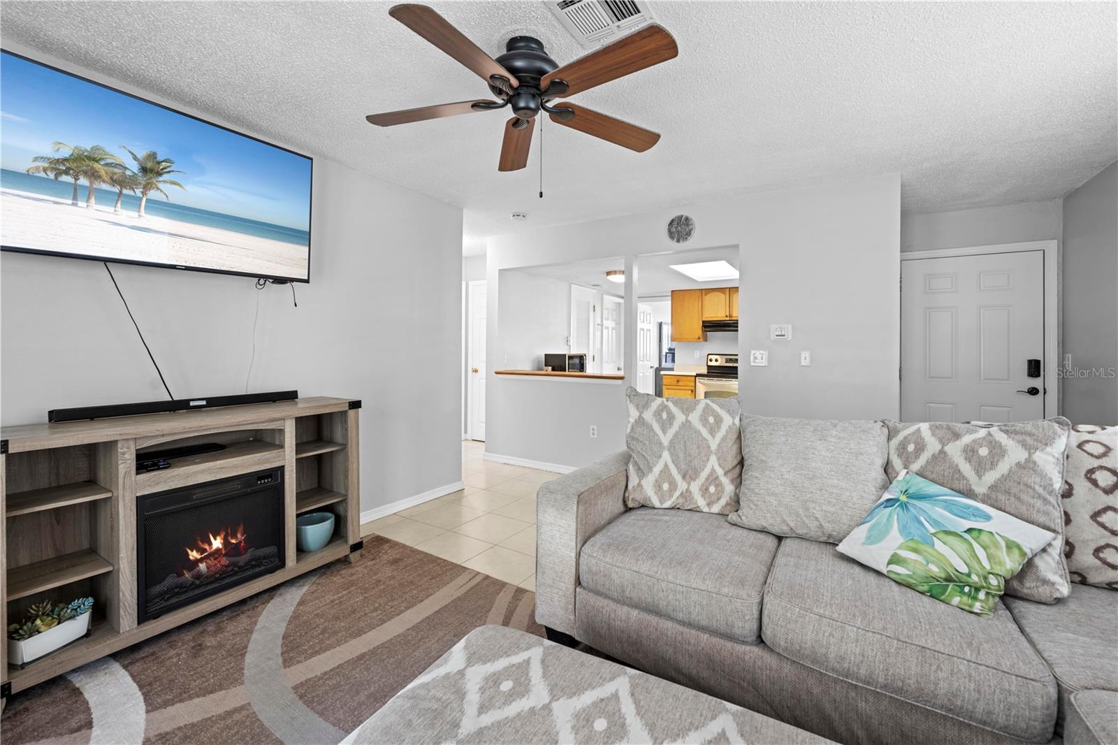 Image 16 of 31 For 12918 Kellywood Circle