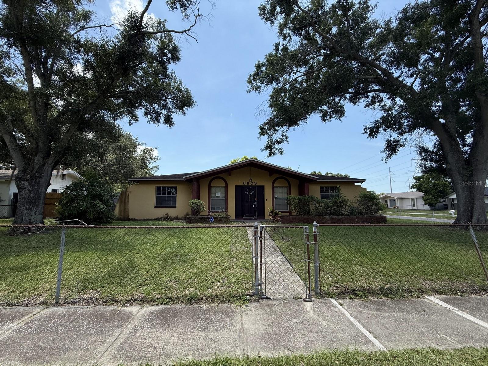 Details for 8609 Fish Lake Road, TAMPA, FL 33619
