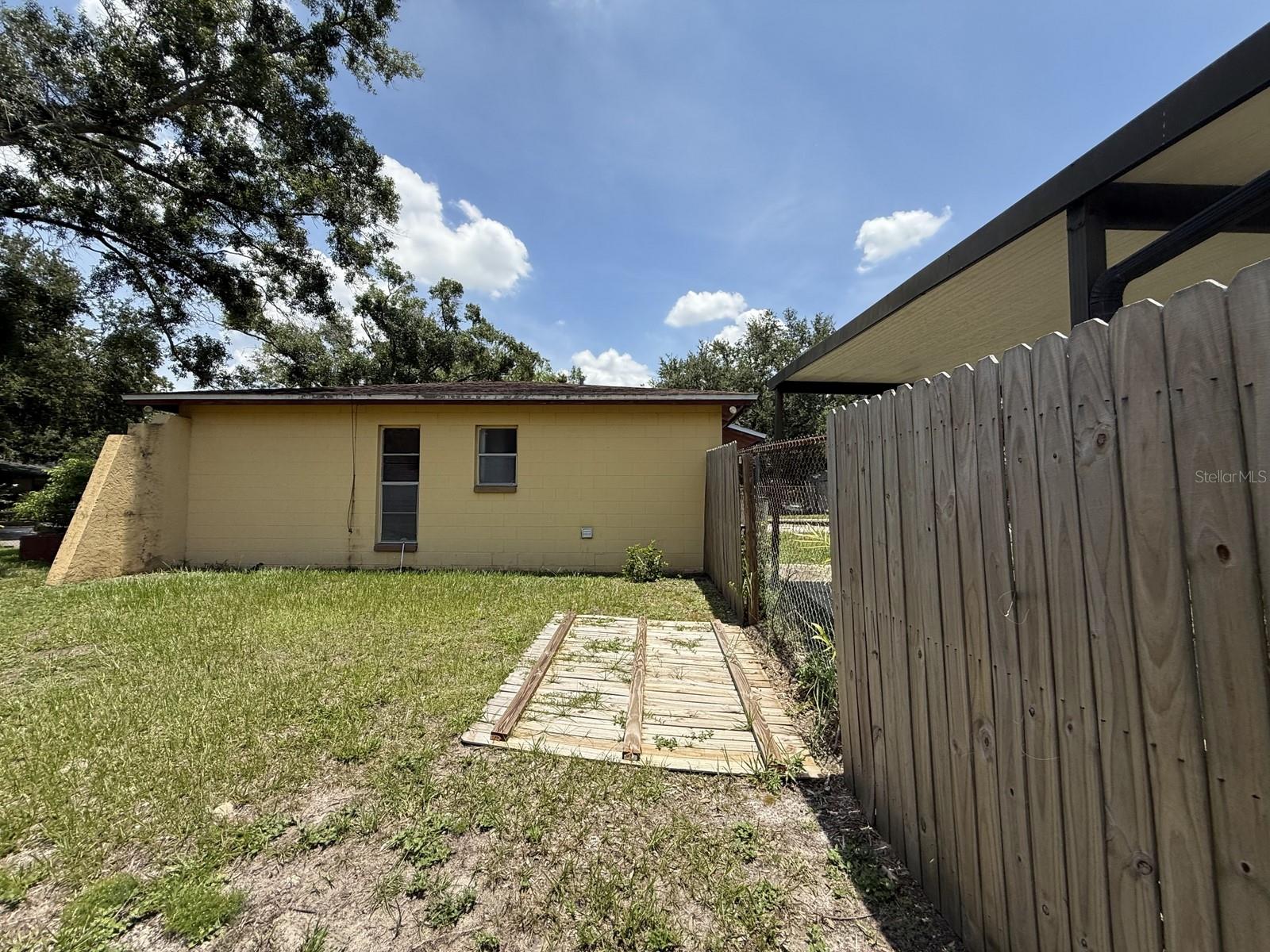 Image 8 of 66 For 8609 Fish Lake Road
