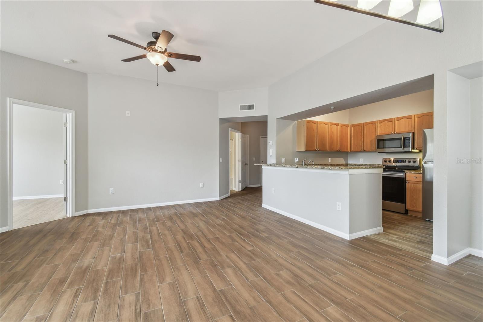 Image 28 of 86 For 5125 Palm Springs Boulevard 5204