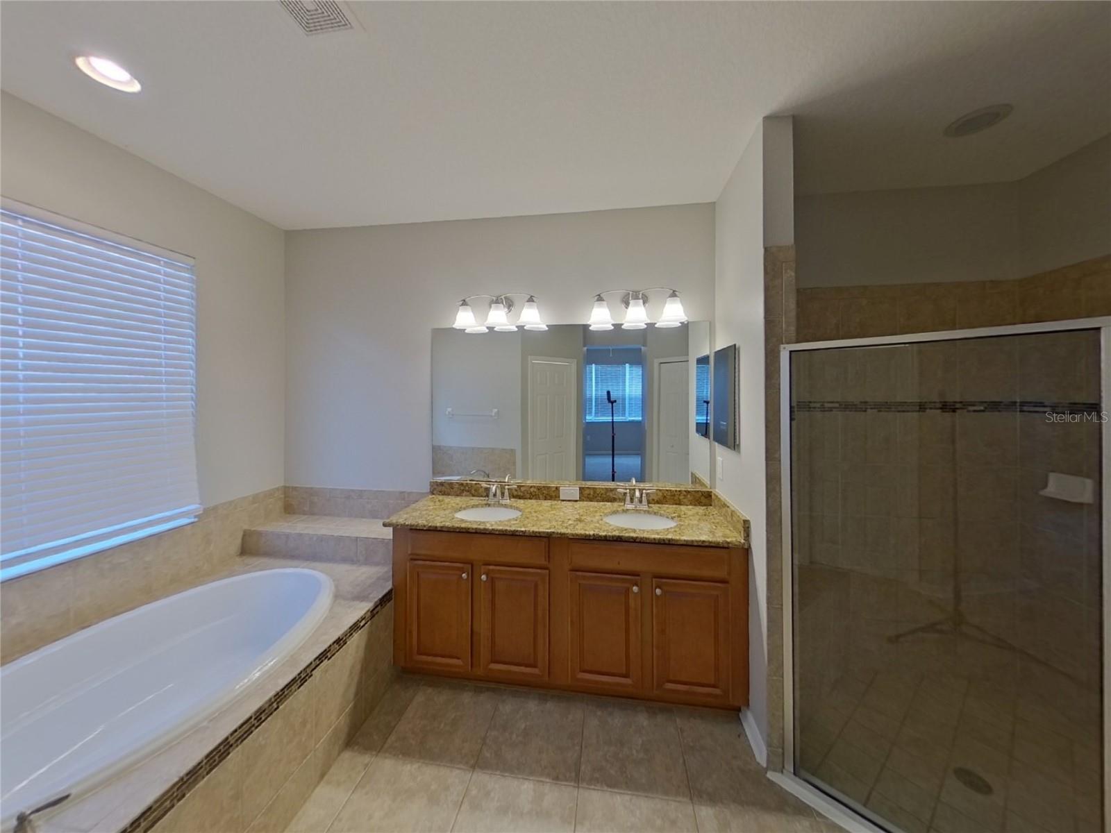 Image 10 of 19 For 11308 Thames Fare Way