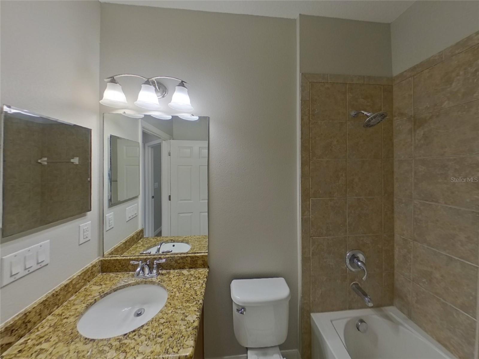 Image 15 of 19 For 11308 Thames Fare Way