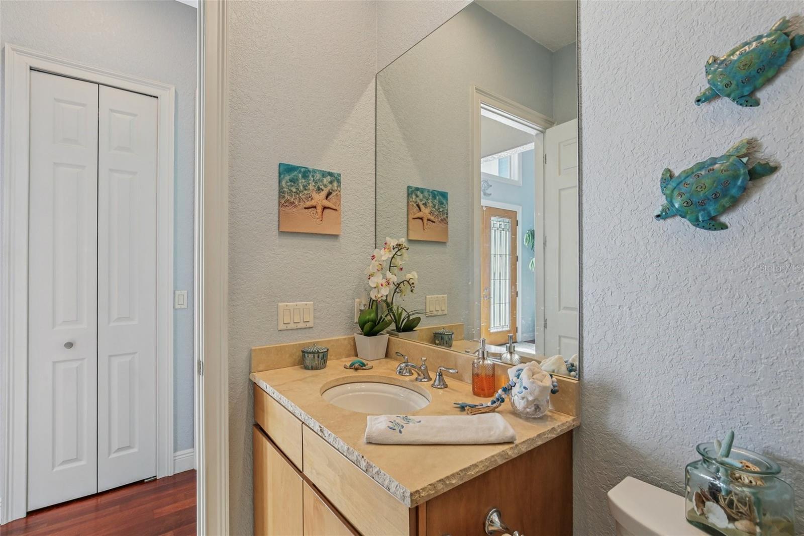 Image 17 of 90 For 5521 Windward Way