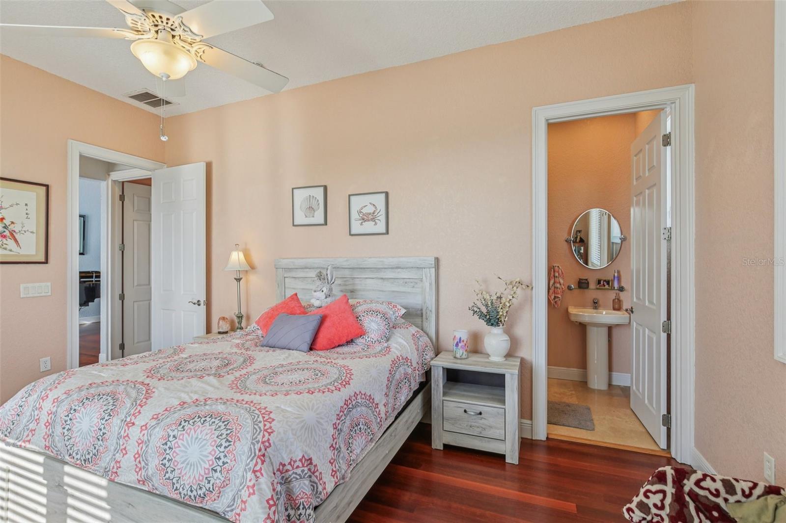 Image 21 of 90 For 5521 Windward Way