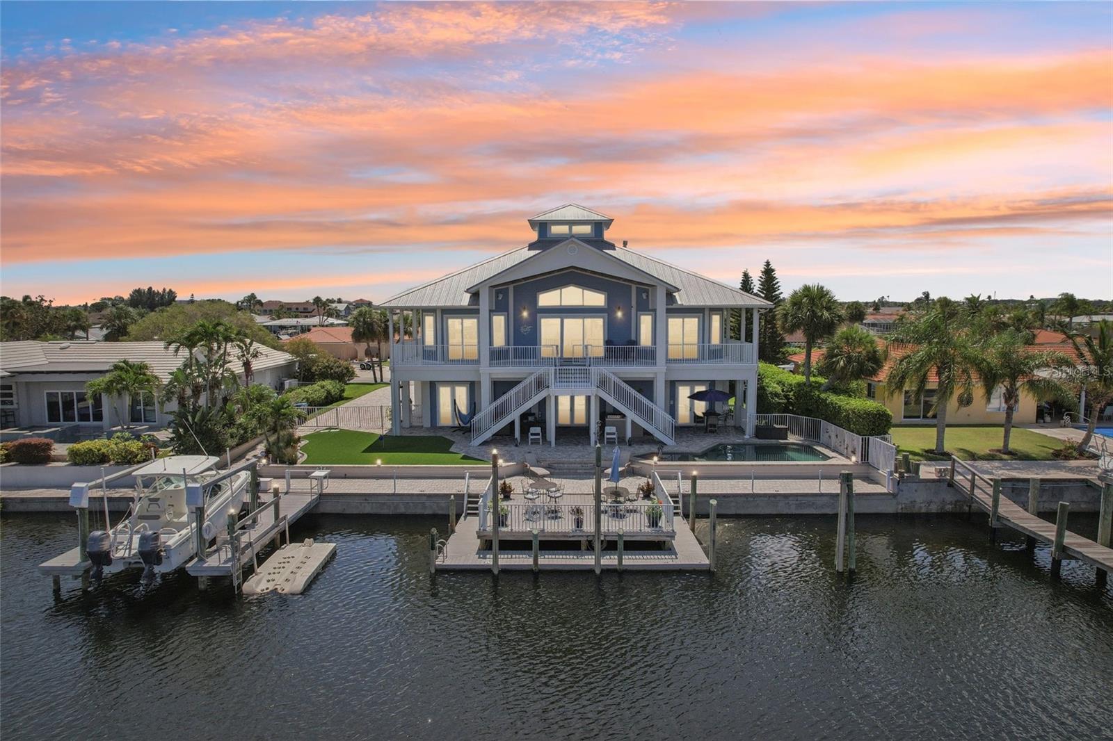 Image 5 of 90 For 5521 Windward Way