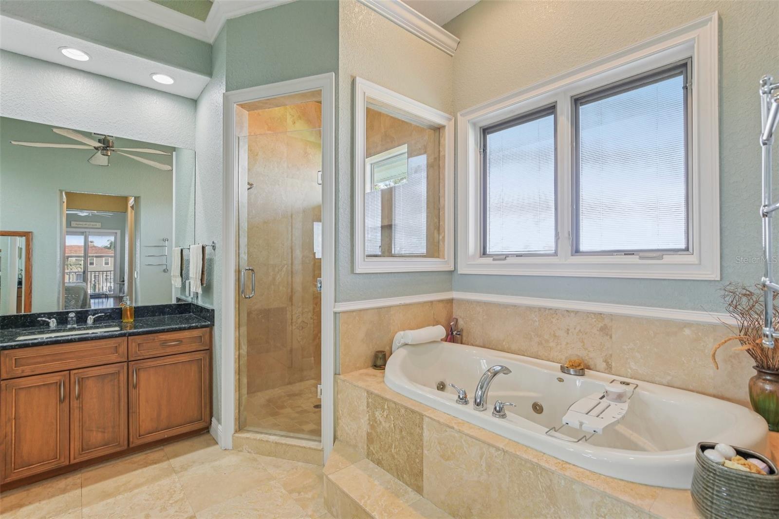Image 52 of 90 For 5521 Windward Way