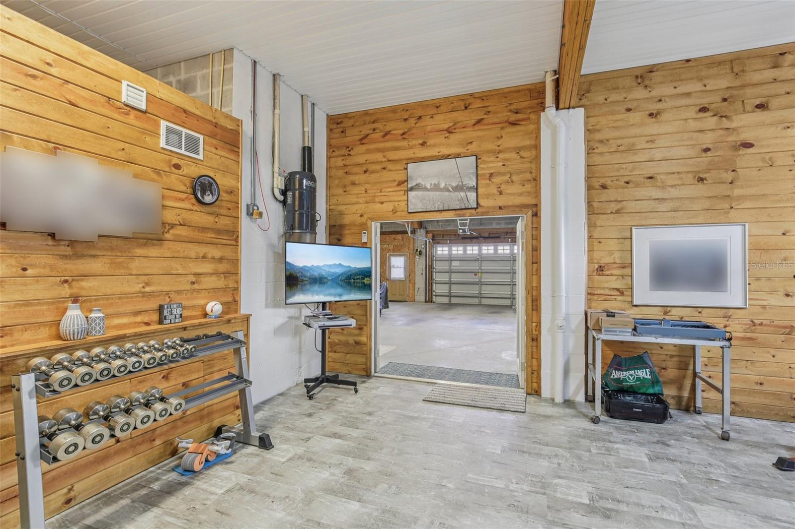 Image 66 of 90 For 5521 Windward Way
