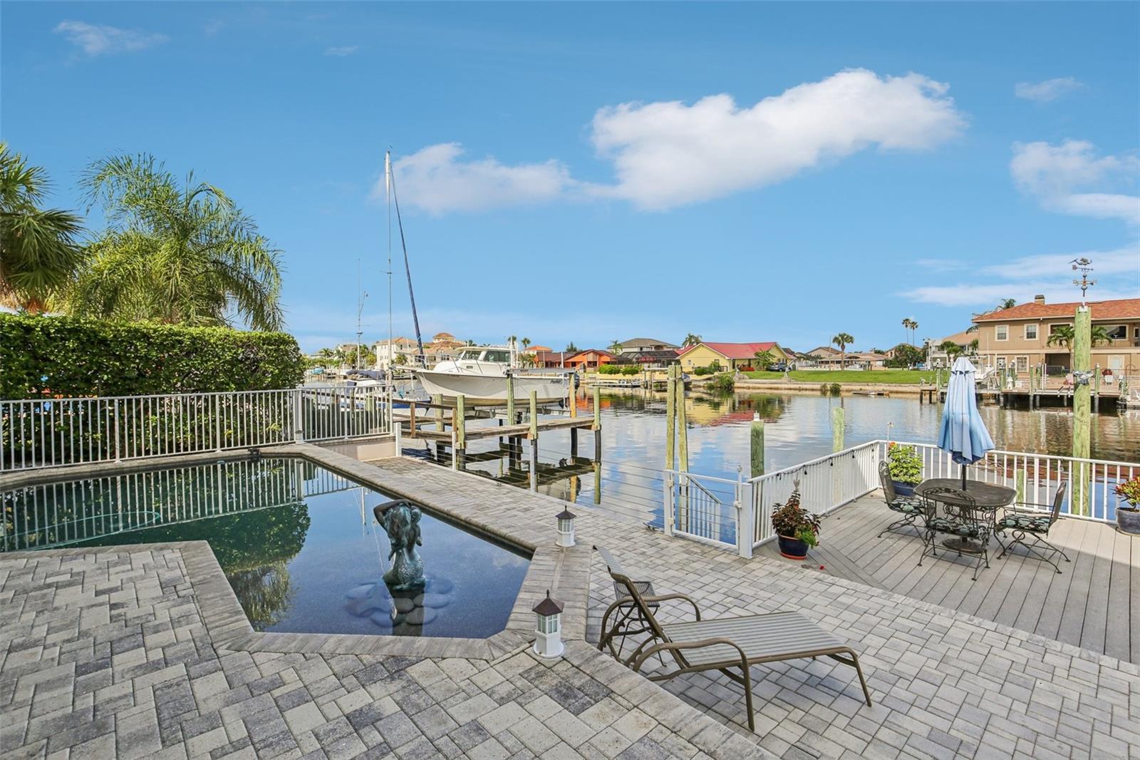 Image 77 of 90 For 5521 Windward Way