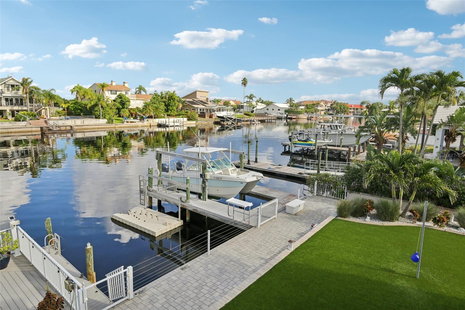 Image 80 of 90 For 5521 Windward Way