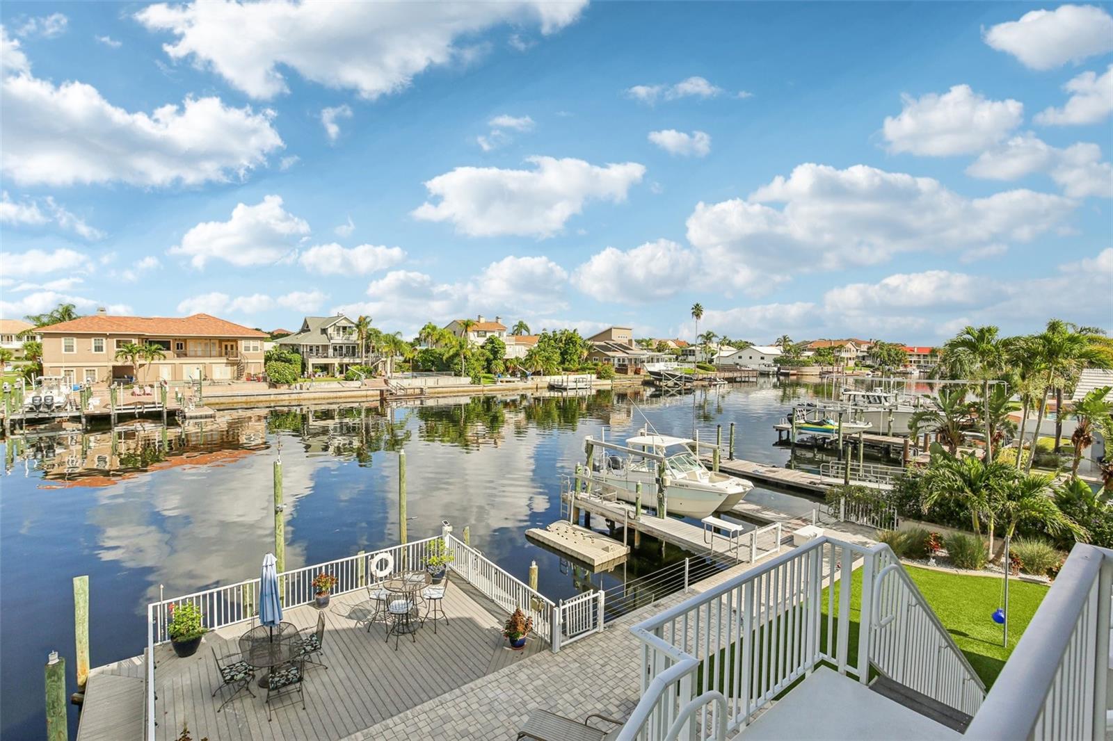 Image 88 of 90 For 5521 Windward Way