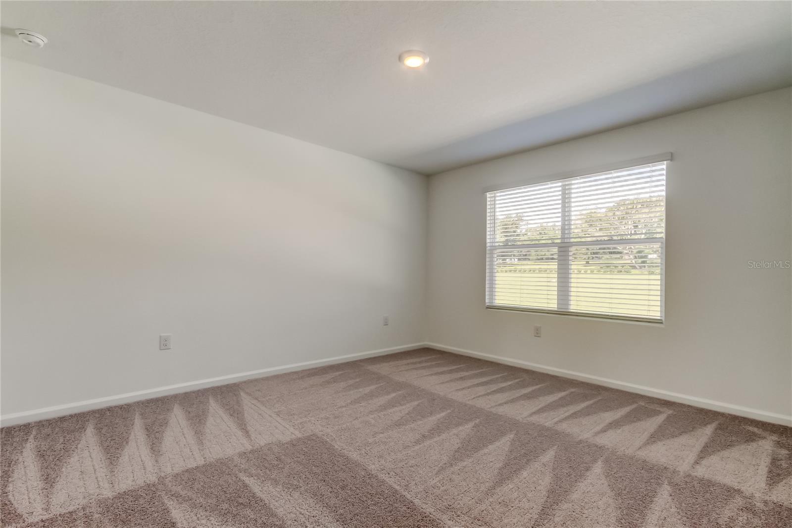 Image 14 of 47 For 11925 Sylvia Street