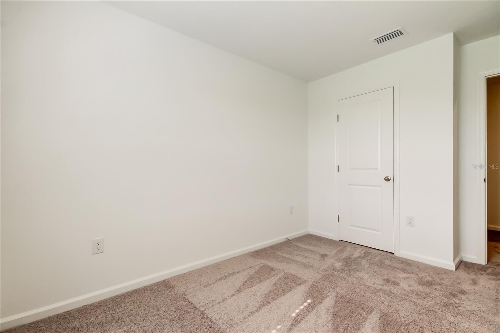 Image 31 of 47 For 11925 Sylvia Street
