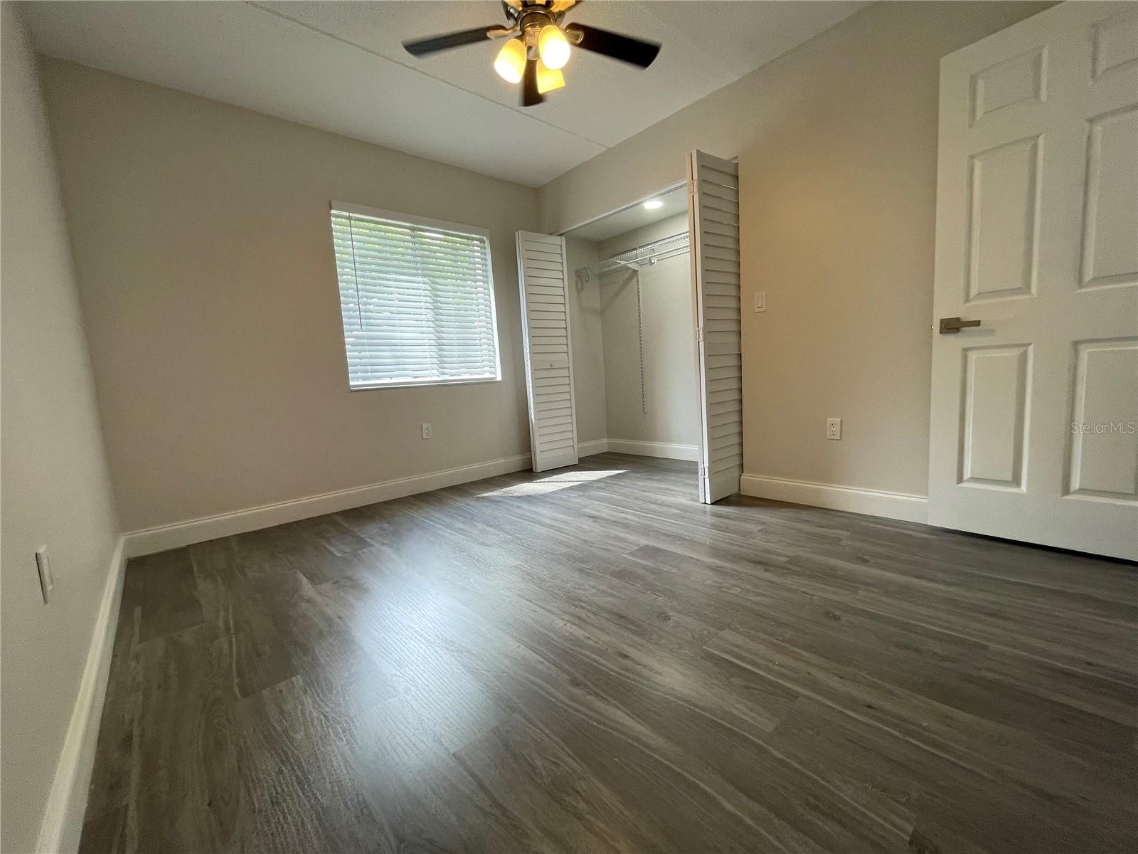 Image 25 of 47 For 211 Pine Court 211