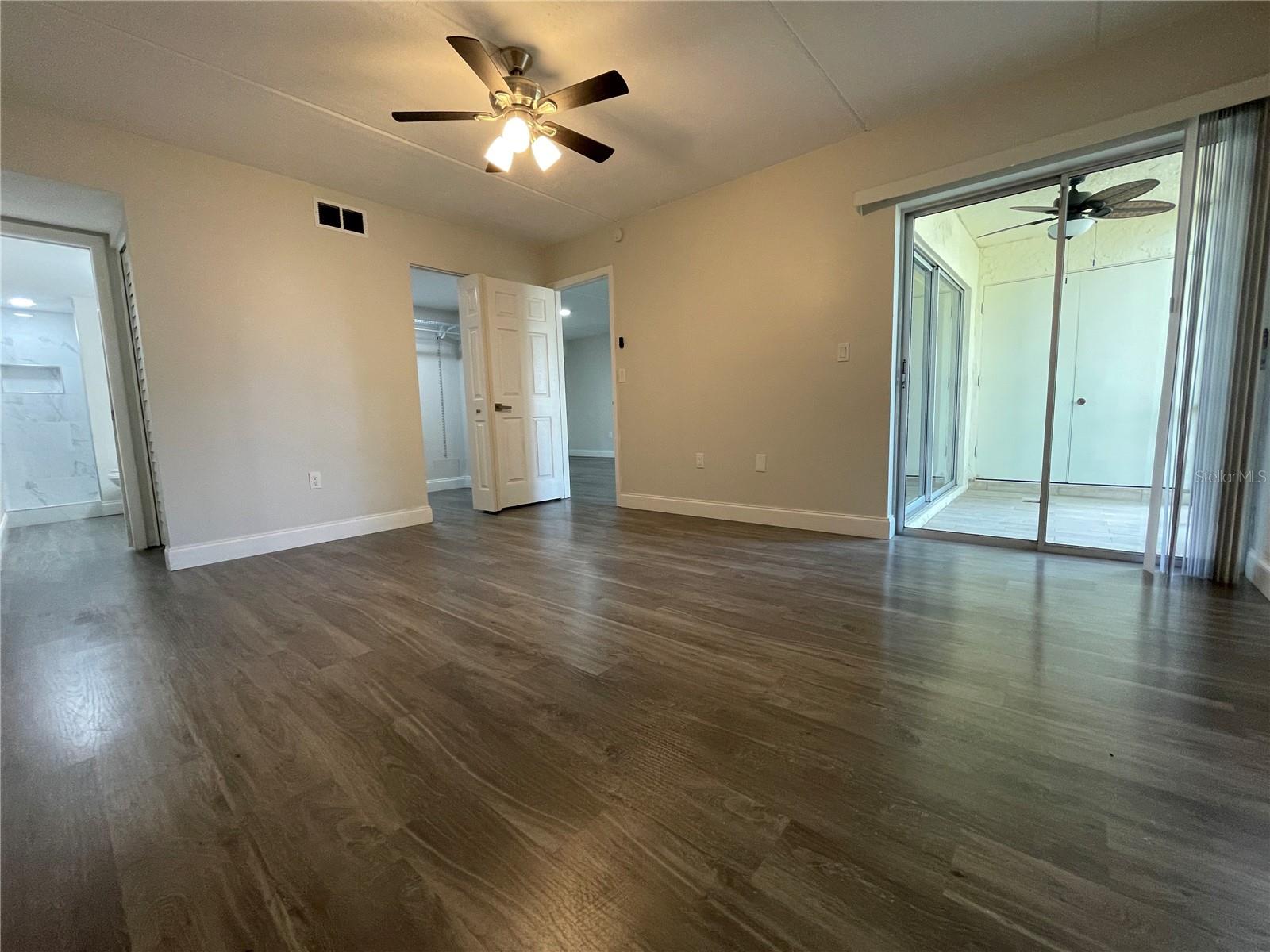 Image 30 of 47 For 211 Pine Court 211