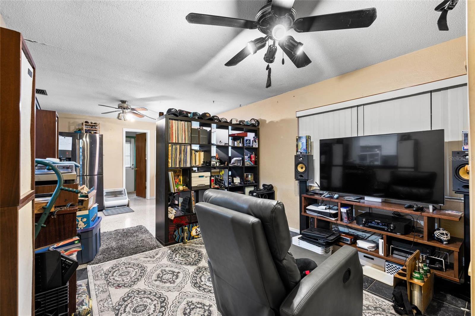 Image 15 of 16 For 5705 45th Avenue N
