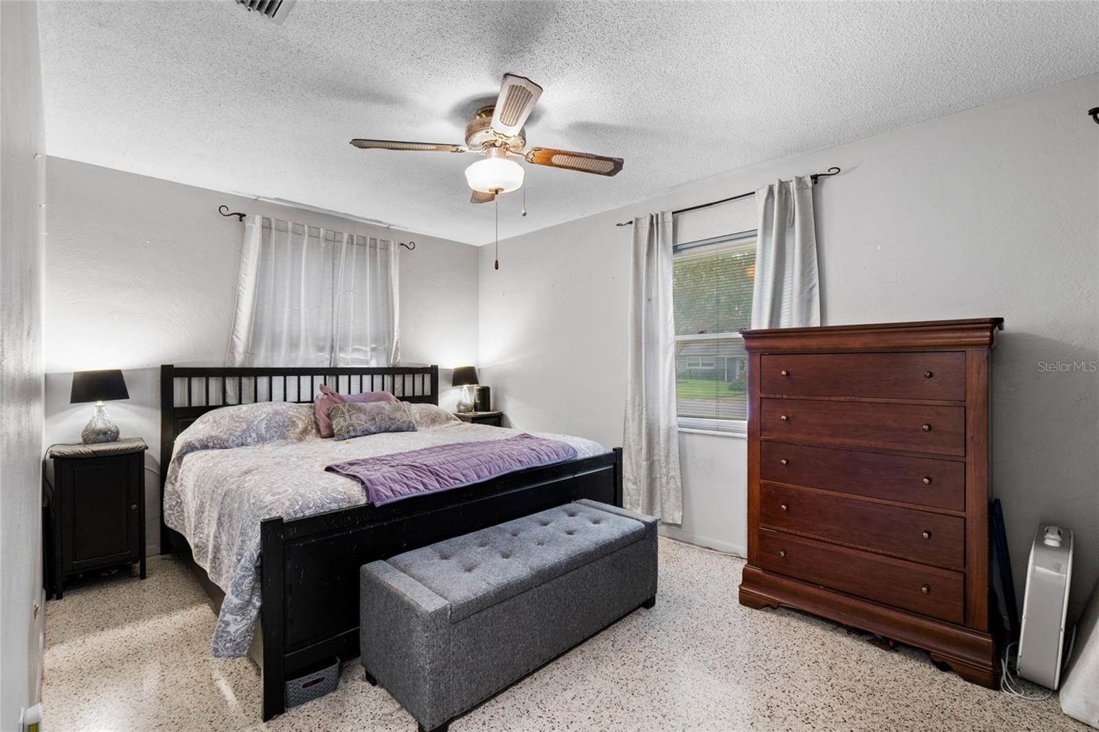 Image 8 of 16 For 5705 45th Avenue N