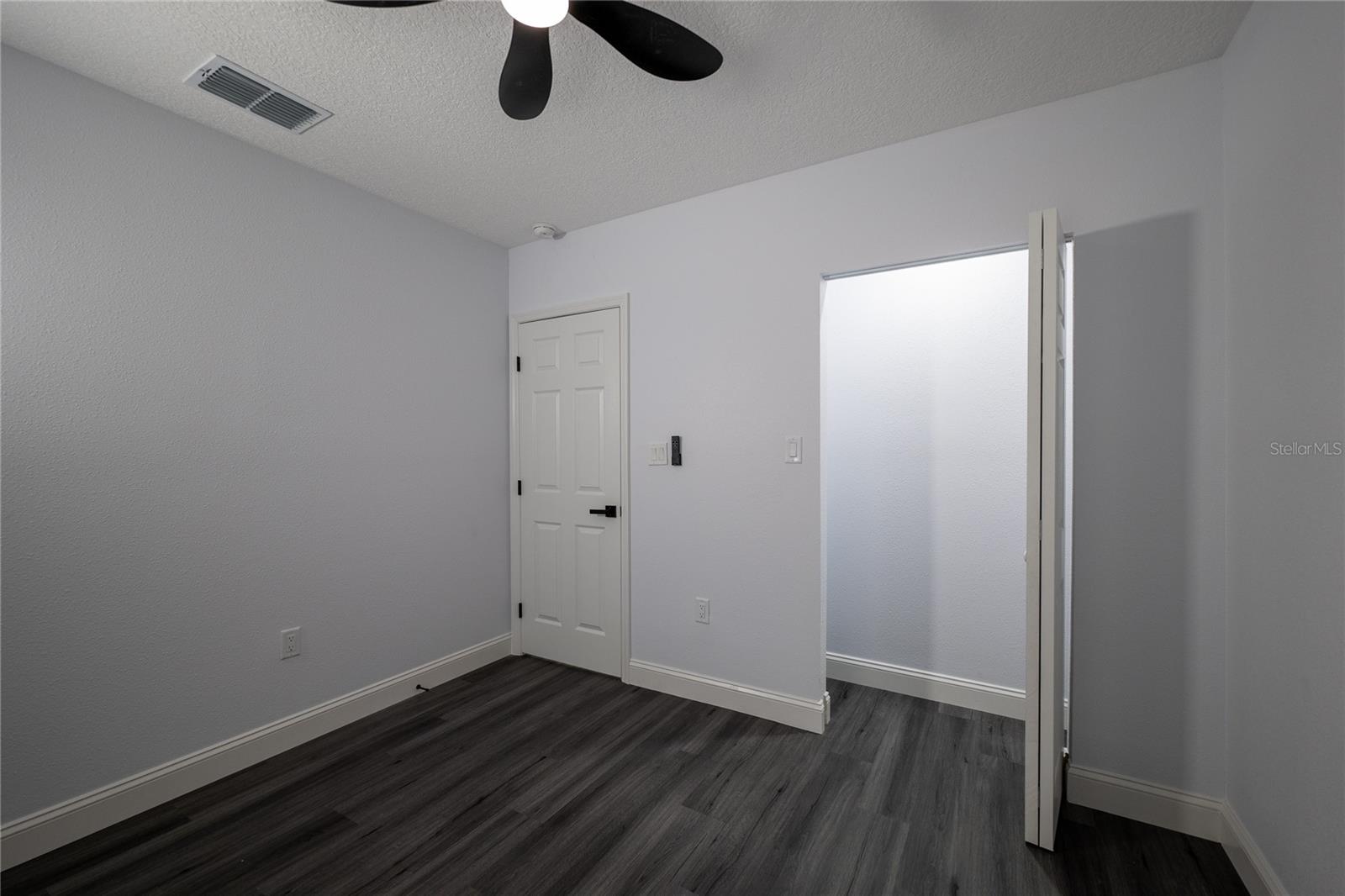 Image 11 of 17 For 4220 Eva Street