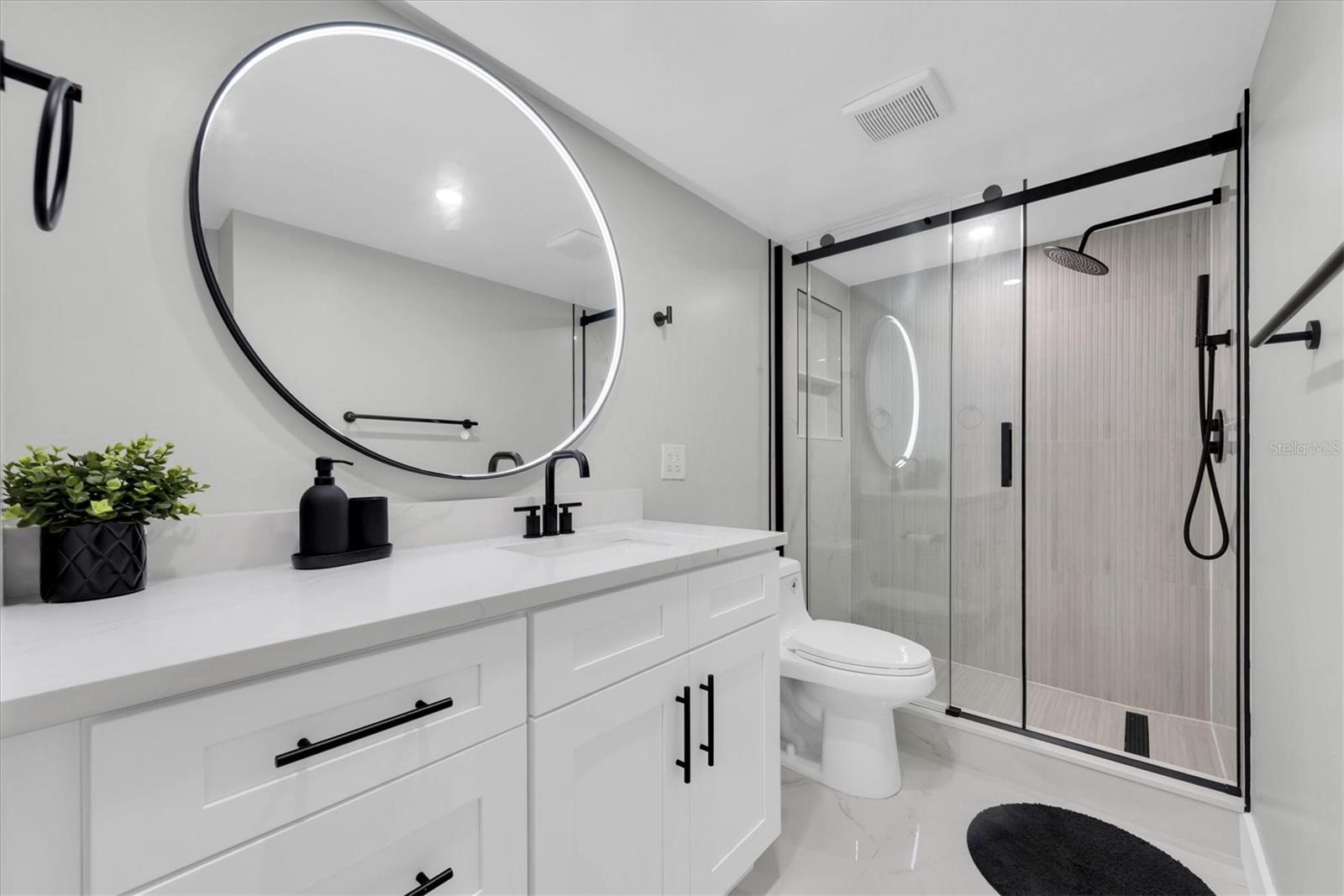 Image 25 of 61 For 5220 Brittany Drive S 1008