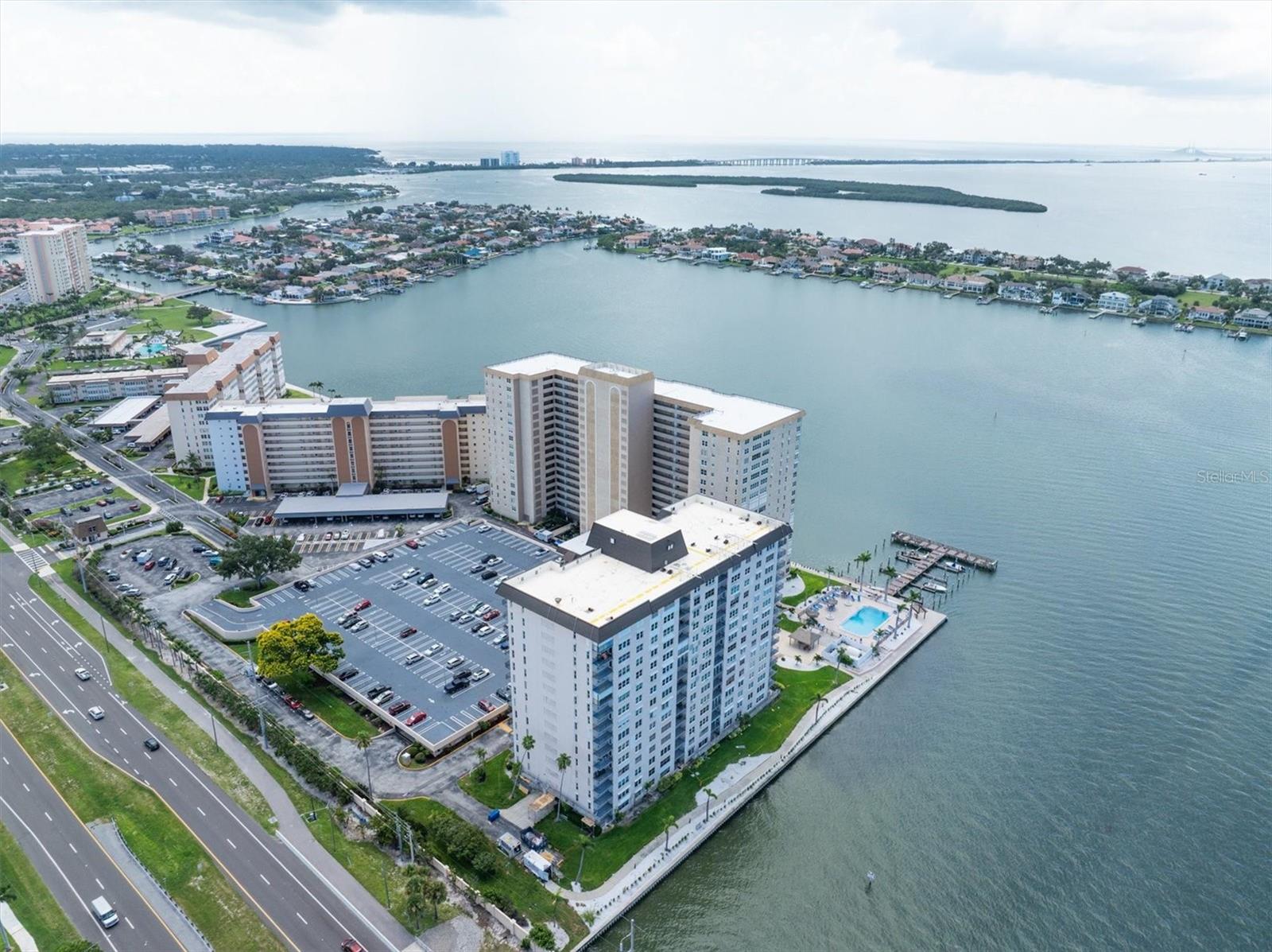 Image 36 of 61 For 5220 Brittany Drive S 1008