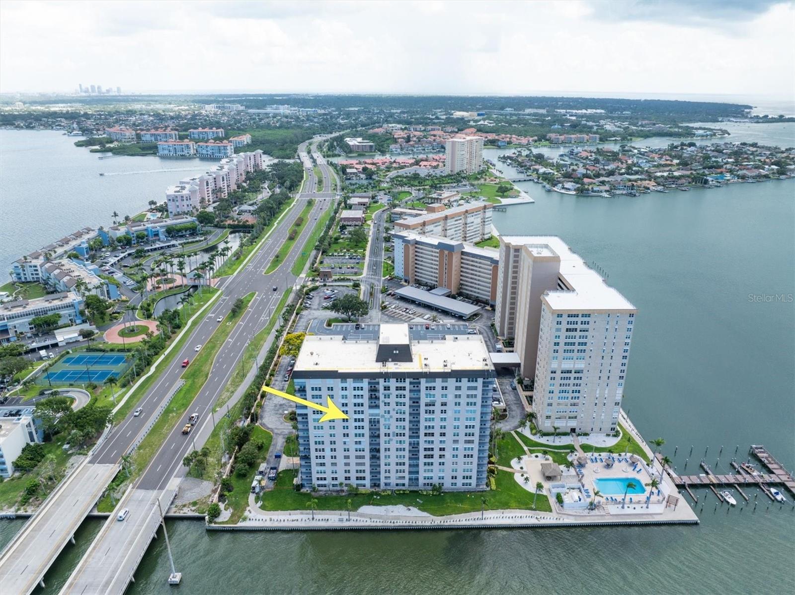 Image 37 of 61 For 5220 Brittany Drive S 1008